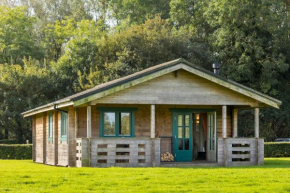 Iris Lodge
